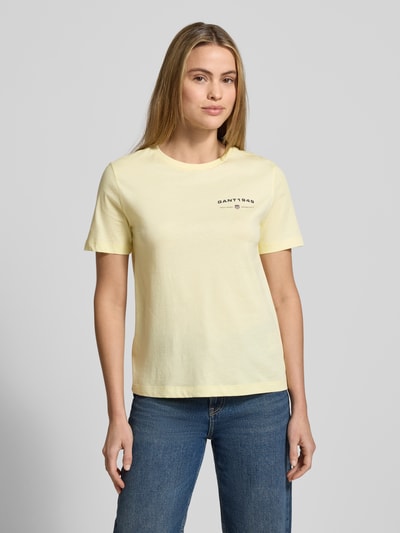 GANT t-shirt z nadrukiem z logo i okrągłym dekoltem Pastelowy żółty 4