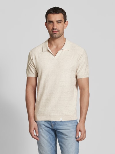 Colours & Sons Regular Fit Poloshirt mit V-Ausschnitt Beige 4