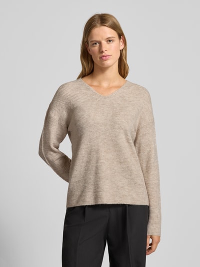 Only Sweter z dzianiny o kroju regular fit z dekoltem w serek model ‘CAMILLA’ Beżowy melanż 4