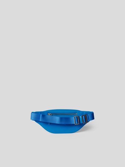Jacquemus Bauchtasche aus Leder Royalblau 5
