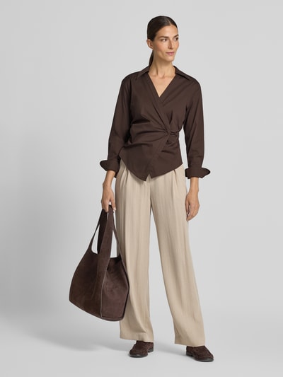COMMA slim fit blouse in wikkel-look Donkerbruin - 1