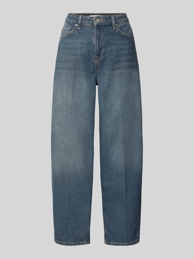 Produktfoto, Baggy Fit Jeans im 5-Pocket-Design von MYON in klassischem Blau, reine Baumwolle, sichtbare Nahtdetails, robuste Denim-Textur