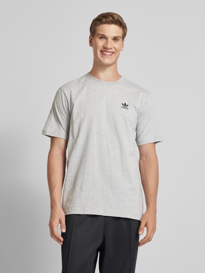 adidas Originals T-shirt met labelstitching Lichtgrijs - 4