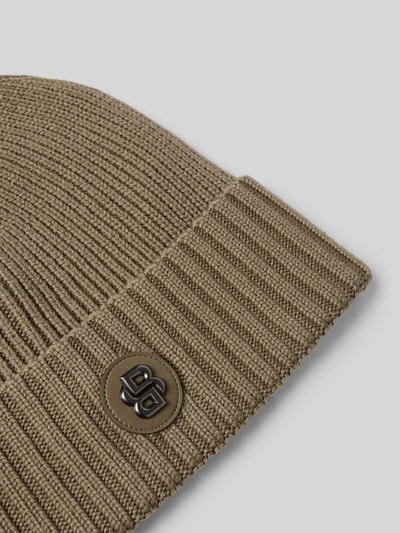 BOSS Czapka beanie z czystej żywej wełny model ‘FATI’ Błotnisty 2
