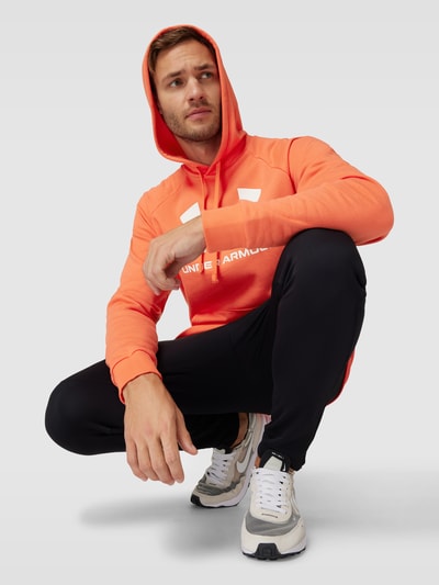 Under Armour Bluza z kapturem i nadrukiem z logo model ‘Rival’ Pomarańczowy 3