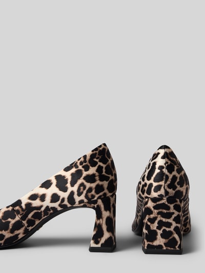Produktfoto, Pumps mit Logo-Detail von Tamaris, spitze Schuhspitze, Flare Heel, Animal Print, strukturierte Sohle, Webware, Allover-Muster.