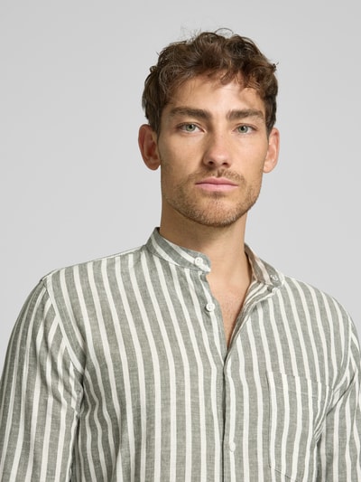 Lindbergh Koszula casulowa o kroju slim fit z mieszanki lnu i bawełny z kieszenią na piersi Oliwkowy 3