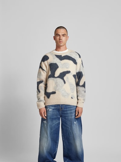 Closed Pullover in Strick-Optik Offwhite 4