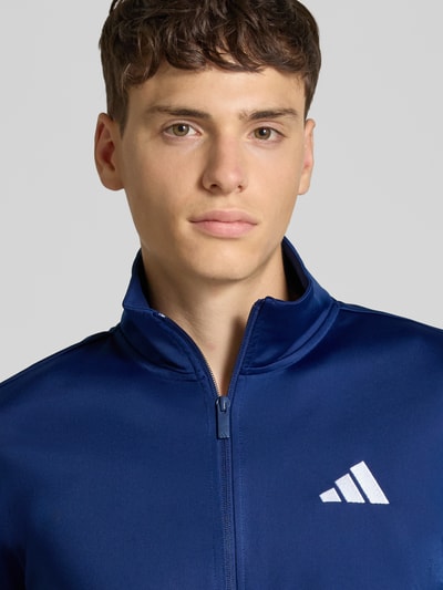 adidas Sportswear Kurtka treningowa ze stójką i wyhaftowanym logo Ciemnoniebieski 3