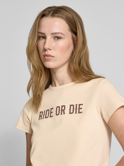 Review T-Shirt mit Statement-Print Beige 3