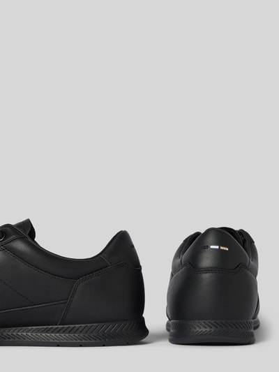 BOSS Sneakersy z detalem z logo model ‘Titanium’ Czarny 2