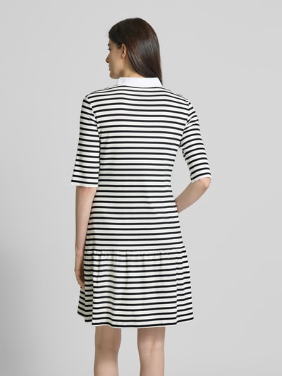 Marc Cain Knielanges Polokleid mit Knopfleiste Weiss 5
