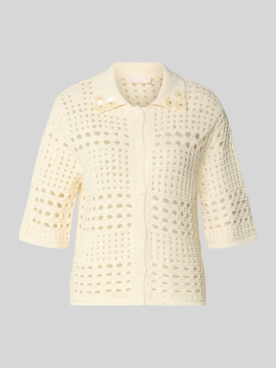 Produktfoto, Regular Fit Bluse in Strick-Optik mit floralem Ziersteinbesatz von Liu Jo White, Reine Baumwolle, Halbarm, Umlegekragen, durchgängige Knopfleiste, Lochmuster, cremefarben, strukturierte Textur