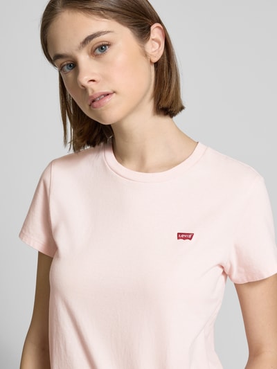 Levi's® T-Shirt mit Label-Detail Hellrosa 3