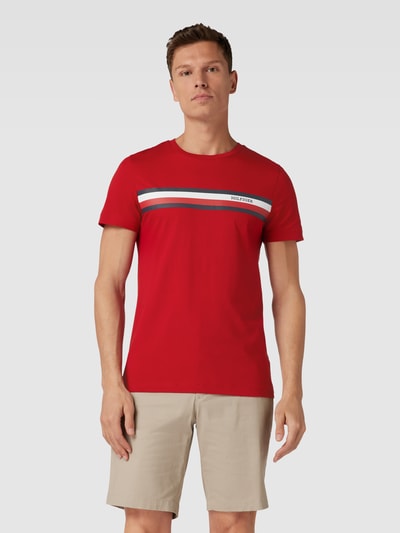 Tommy Hilfiger Slim Fit T-Shirt mit Label-Print Rot 4