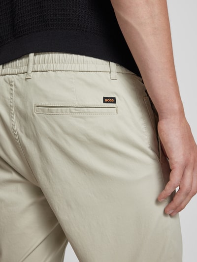 BOSS Orange Tapered Fit Chino mit Gesäßtaschen Beige 3