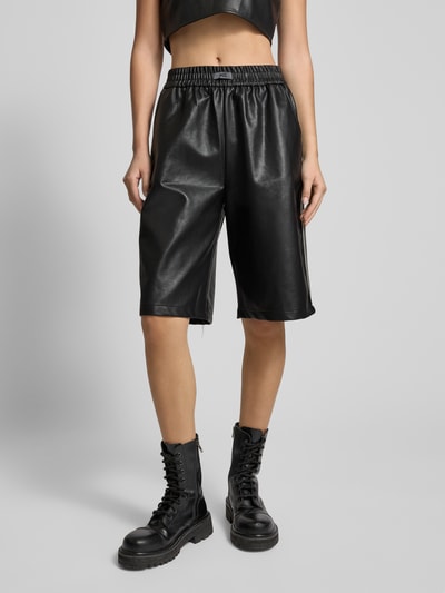 Karo Kauer Relaxed Fit Shorts in Leder-Optik Black 4