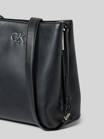 CK Calvin Klein Umhängetasche mit Label-Applikation Modell 'CK MUST DOME' Black 3