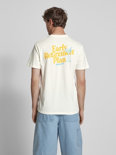 Dedicated T-Shirt mit Rundhalsausschnitt Modell 'Retirement Plan' Offwhite 5