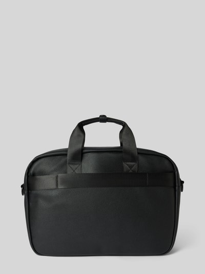 Produktfoto, Laptoptasche aus echtem Leder von bugatti, schwarze Farbe, Struktur mit feiner Narbung, Außenfach, Szerokość w rozmiarze 40 cm, długość 28 cm, głębokość 10 cm, odpinany pasek na ramię 100 cm