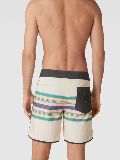 Quiksilver Spodenki kąpielowe ze wzorem w paski model ‘EVERYDAY SCALLOP’ Écru 4