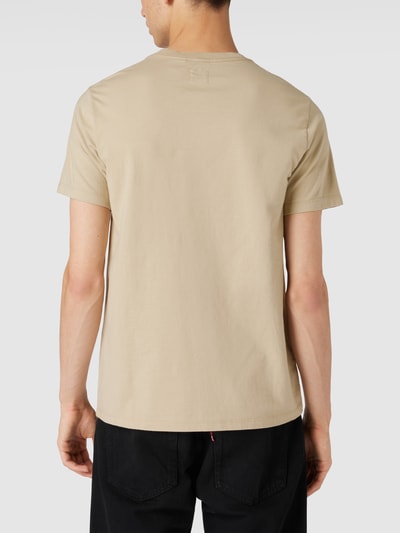 Levi's® Standard Fit T-Shirt mit Logo-Stitching Sand 5