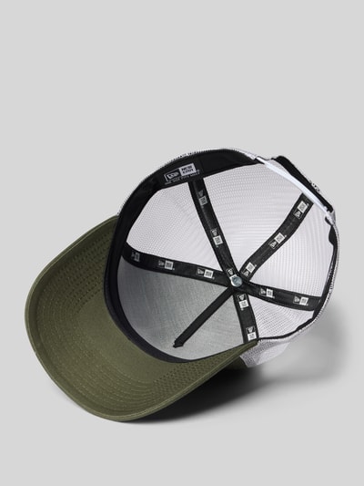 New Era Basecap mit Label-Detail Oliv 2