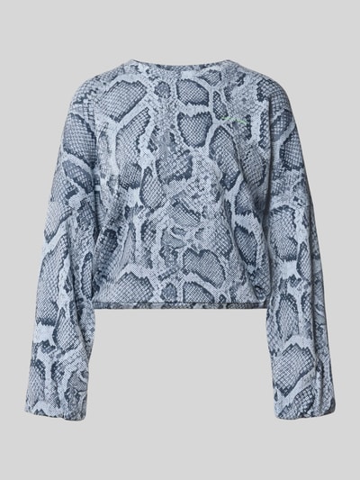 Produktfoto, Oversized Sweatshirt aus Baumwoll-Mix von Marc Cain im Schlangen-Print mit Rundhalsausschnitt und Ballonärmeln, Texturmix.