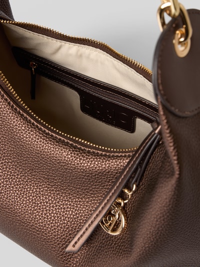 Produktfoto, torebka 'Handtasche in Leder-Optik' od Liu Jo White, brązowy kolor, ziarnista faktura, detal z logo, Główna przegroda z zamkiem błyskawicznym, przegródka zapinana na zamek błyskawiczny, pasek na ramię z efektem łańcuszka, Szerokość w rozmiarze 1: 28 cm, Długość w rozmiarze 1: 28 cm, Głębokość w rozmiarze 1: 10 cm, Długość paska na ramię w rozmiarze 1: 36 cm