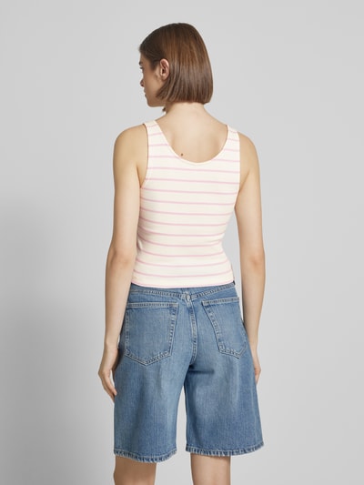 Only Top o kroju slim fit z prążkowaniem model ‘NESSA’ Różowy 5