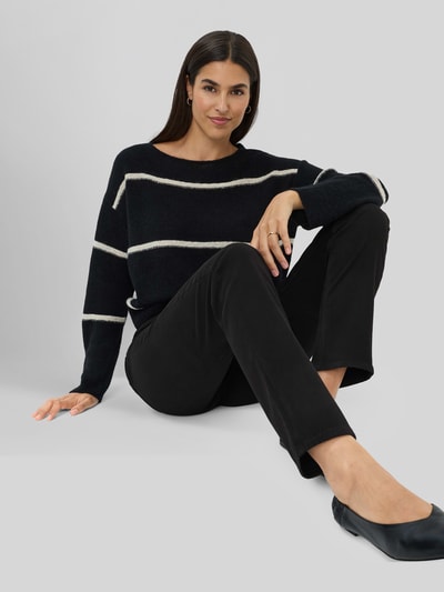 Brax Regular Fit Gerade Hose aus Lyocell-Mix mit Modal-Baumwoll-Anteil Modell 'MARY' Black 3
