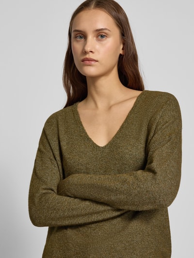 Only Sweter o kroju regular fit z dekoltem w serek model ‘RICA LIFE’ Średniobrązowy melanż 3