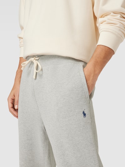 Polo Ralph Lauren Sweatpants mit Logo-Stitching Modell 'ATHLETIC' Hellgrau meliert 3