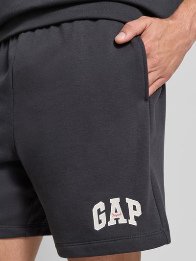 GAP Straight Fit Shorts mit Logo-Stitching Modell 'Arch' Anthrazit 3
