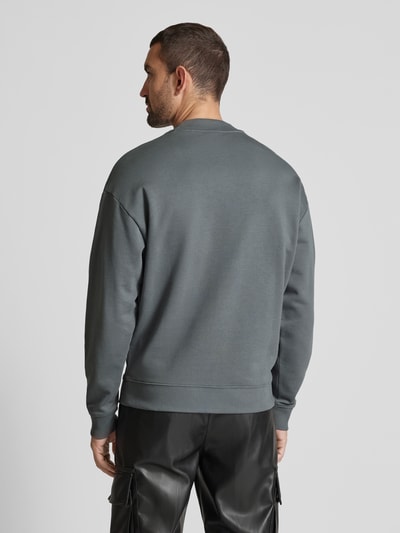 HUGO Sweatshirt mit Label-Detail Modell 'Dapocrew' Stein 5