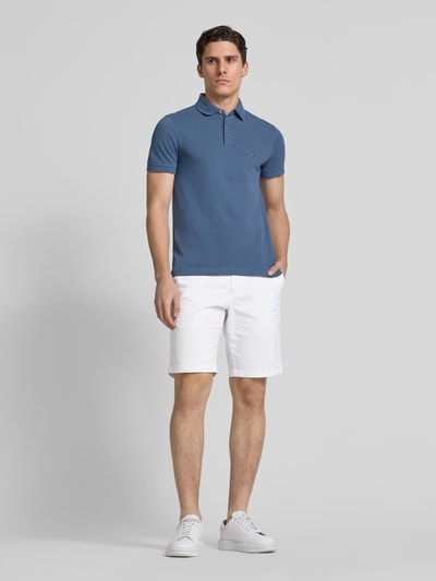 Tommy Hilfiger Relaxed Fit Chinoshorts aus Baumwoll-Mix Modell 'HARLEM' Weiss 1