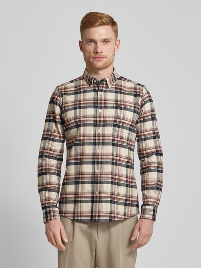 Barbour Koszula casualowa o kroju tailored fit z kołnierzykiem typu button down Piaskowy 4