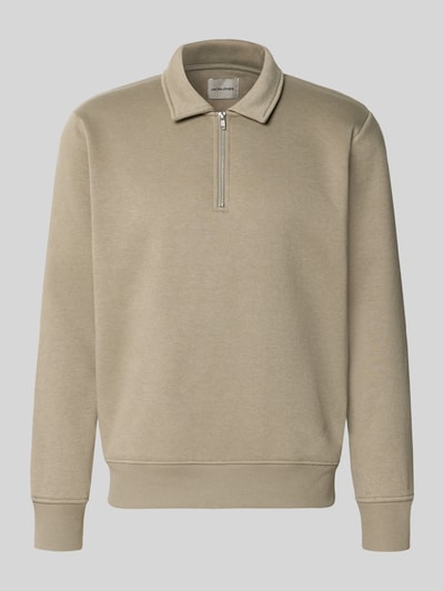 Produktfoto, Regular Fit Sweatshirt mit Baumwoll-Anteil Modell 'Bradley' von JACK & JONES, Mieszanka materiałów z bawełną, krój regular fit, kołnierz zapinany, zamek błyskawiczny, Długość tyłu w rozmiarze M: 69 cm, beżowy kolor, gładka tekstura