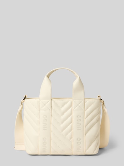 Produktfoto, Henkeltasche mit abnehmbarem Schulterriemen Modell 'BECKY QL_TOTE MINI' von HUGO aus cremefarbenem Kunstleder mit Label-Prägung und Strukturmuster, Sicht auf Hauptfach und Tragehenkel.