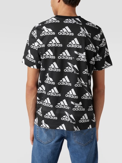 ADIDAS SPORTSWEAR T-Shirt mit Allover-Label Black 5