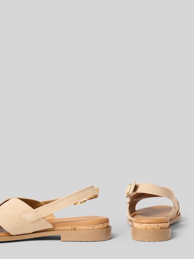 Produktfoto, Sandalen aus echtem Leder von Tamaris in Optik: Unifarben mit abgerundeter Schuhspitze, Absatzform: Blockabsatz, Applikation: Label-Prägung, Verschluss: Dornschließe, strukturierte Sohle, Materialverarbeitung: Veloursleder, Material: Echtleder.