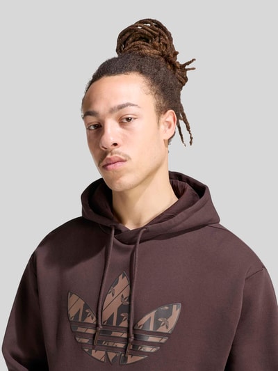adidas Originals Regular Fit Hoodie aus Baumwoll-Mix mit Logo-Print Dunkelbraun 3