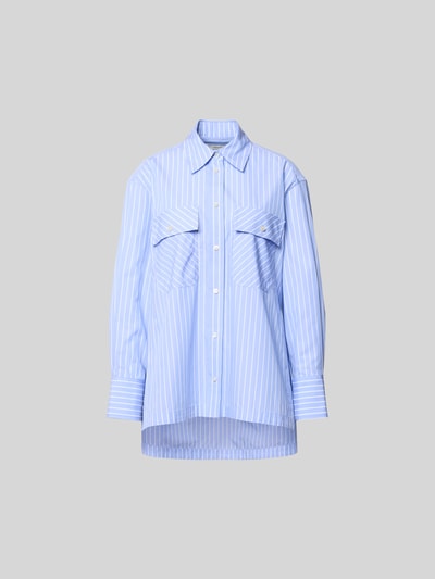 Produktfoto, Relaxed Fit Hemdbluse aus Reine Baumwolle von Joseph mit Durchgehende Knopfleiste, verlängerte Rückseite, Langärmelig, Blau mit weißen Streifen, Rückenlänge 83 cm, Ärmellänge 58 cm, glatte Textur