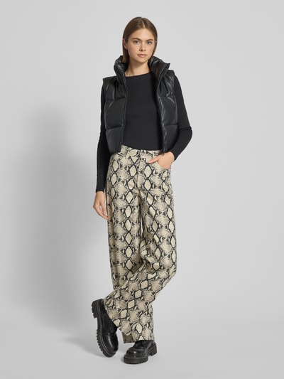 Only Cropped Steppweste in Lederoptik Modell 'ELSIE' Black 1