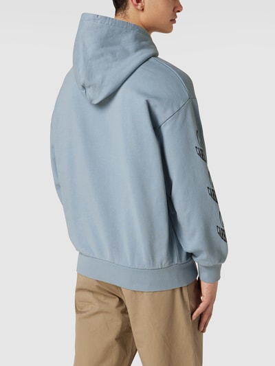 Carhartt Work In Progress Hoodie mit Label-Prints Rauchblau 5