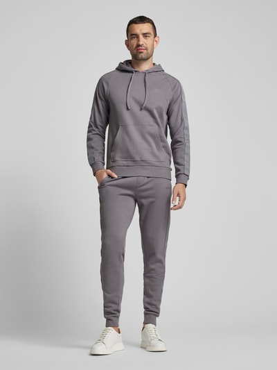 HUGO Tapered fit sweatpants met labelstitching Middengrijs - 1