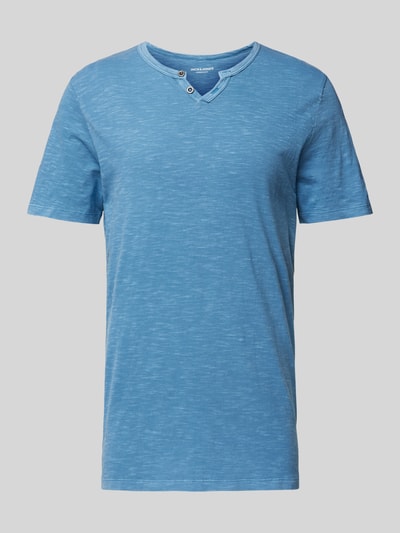 Jack & Jones T-shirt z dekoltem w serek model ‘SPLIT’ Oceaniczny 2