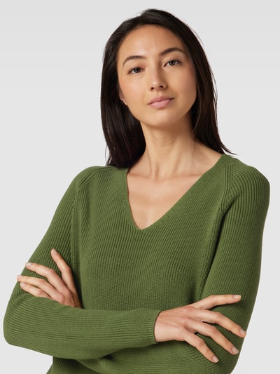 s.Oliver RED LABEL Strickpullover mit V-Ausschnitt Grass 3