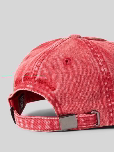 DEUS EX MACHINA Pet met labelstitching Rood - 3