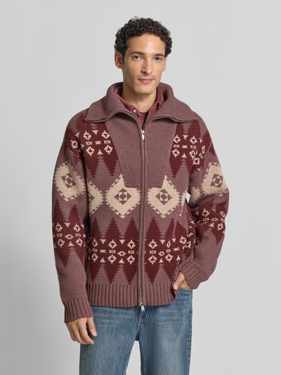 DRYKORN Strickjacke mit abstraktem Muster Bordeaux 4